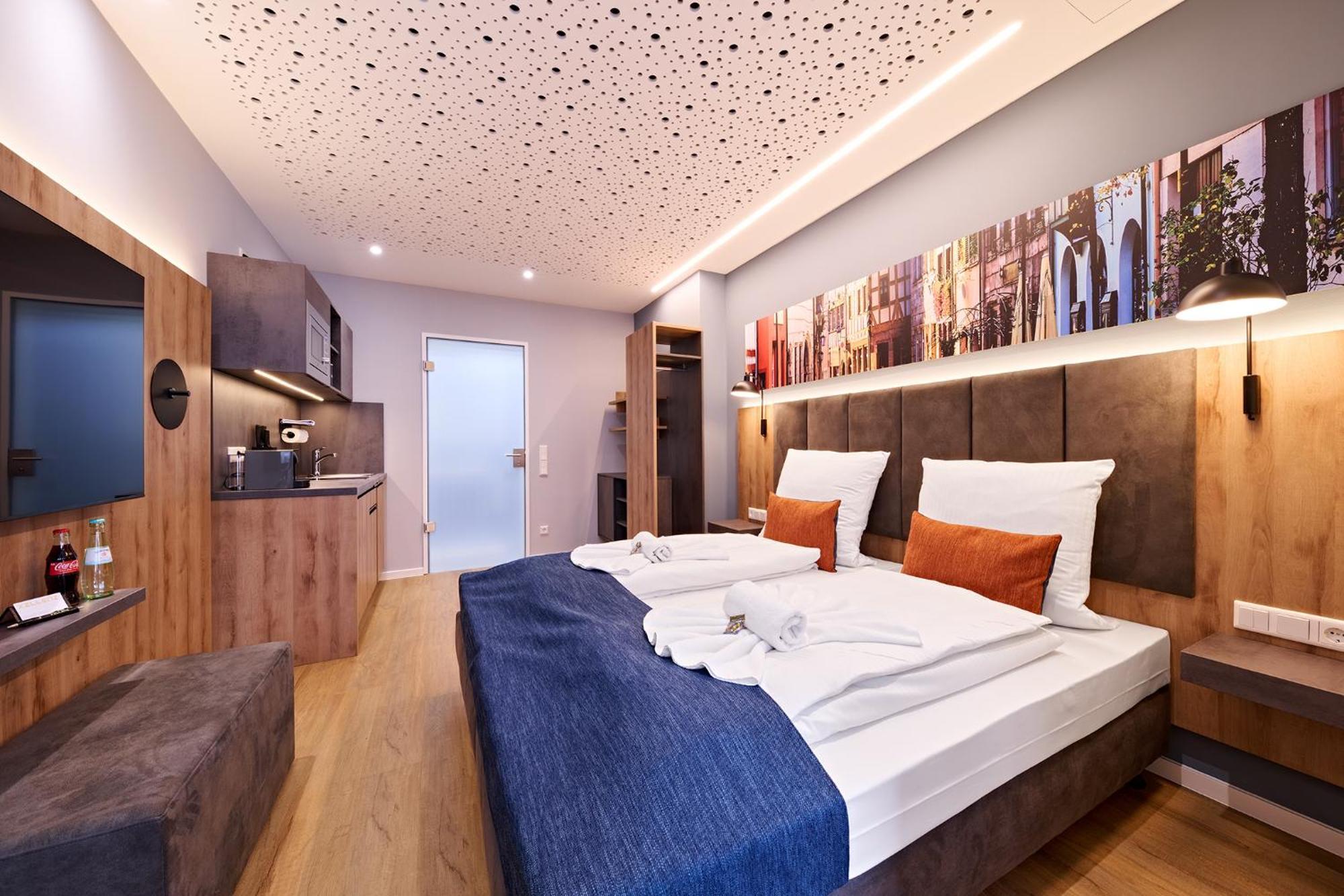 Xzllenz Traum Studio-apartment, Frei-parken, U-bahn, Kueche
