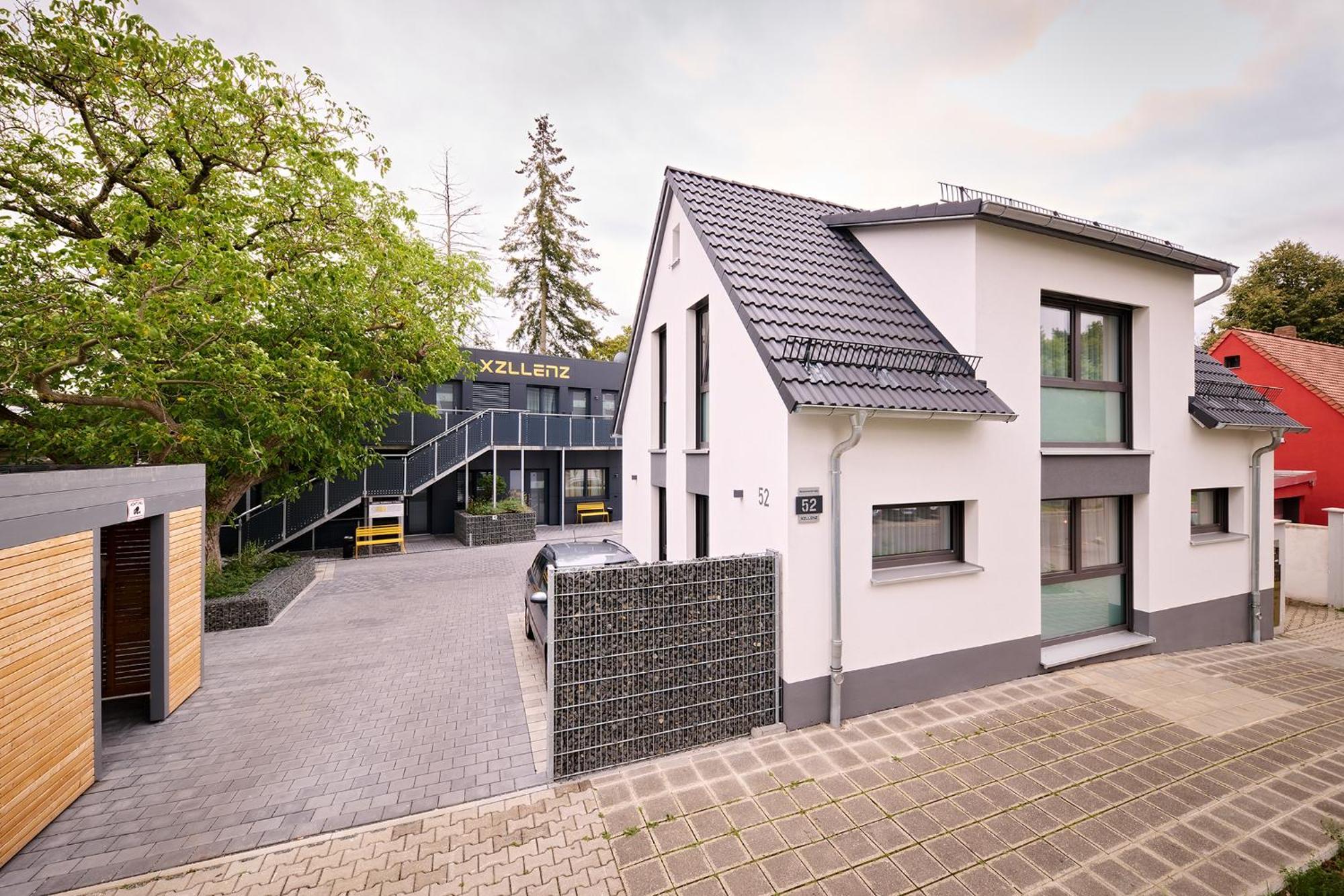 Xzllenz Traum Studio-apartment, Frei-parken, U-bahn, Kueche